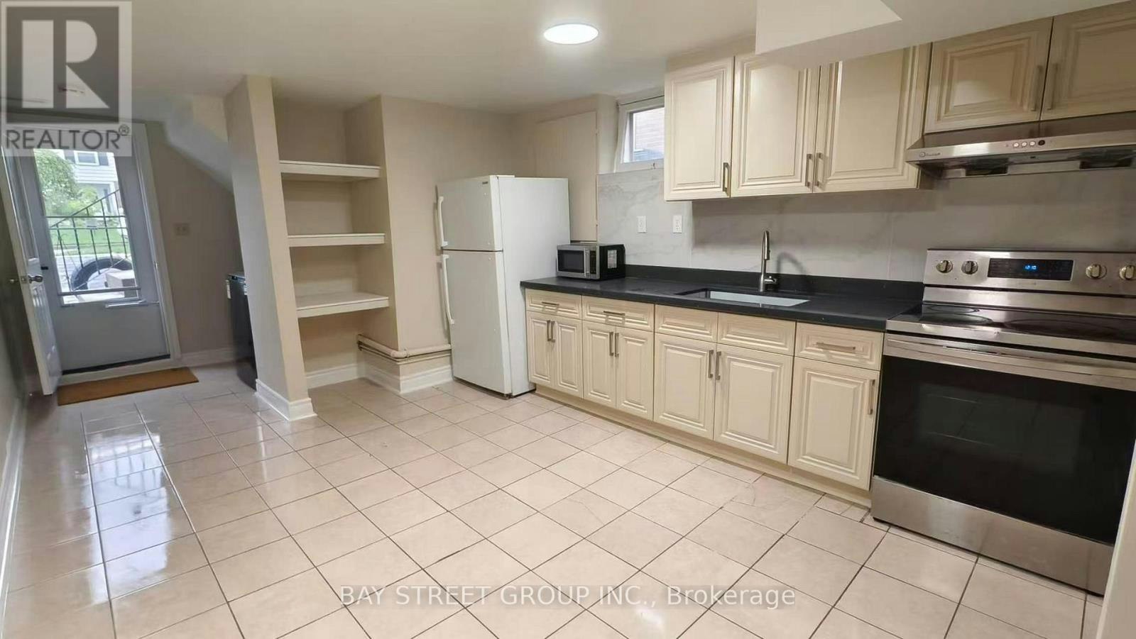 GROUND FLOOR-118 Hildenboro Square, Toronto, ON, M1W 1Y3 - 13
