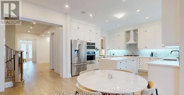 3313 Sunningdale Gardens, Oakville, ON, L6M 5K5 - 4
