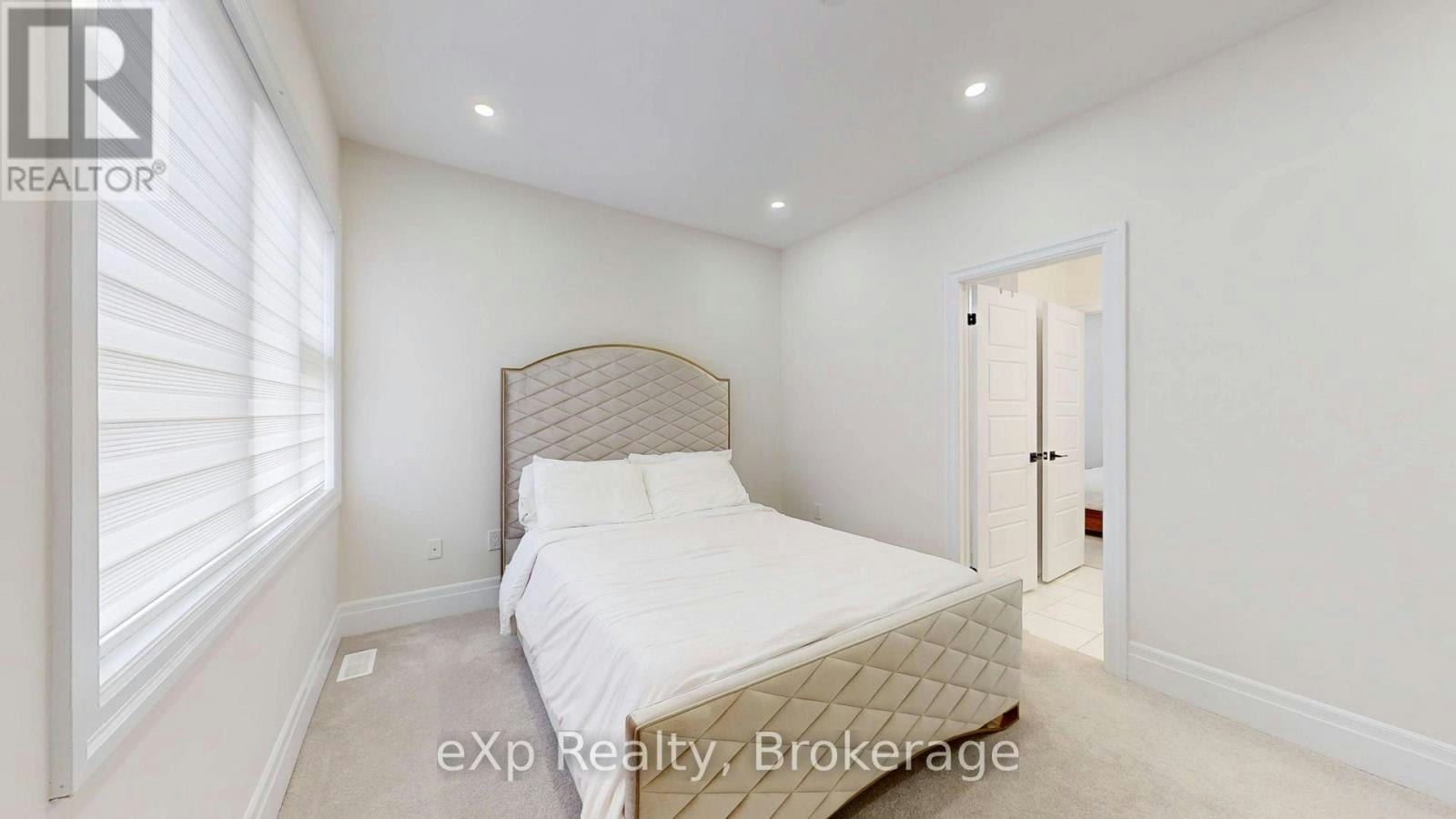 3313 Sunningdale Gardens, Oakville, ON, L6M 5K5 - 21