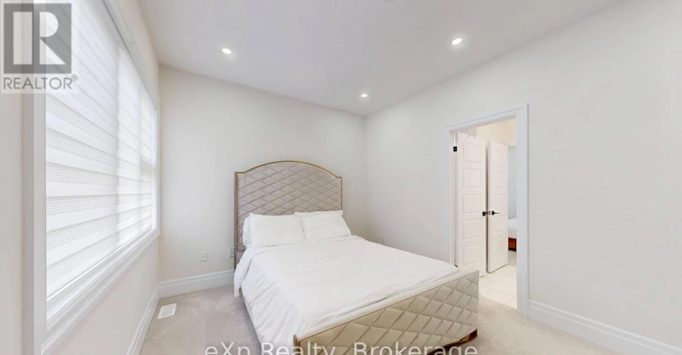 3313 Sunningdale Gardens, Oakville, ON, L6M 5K5 - 21