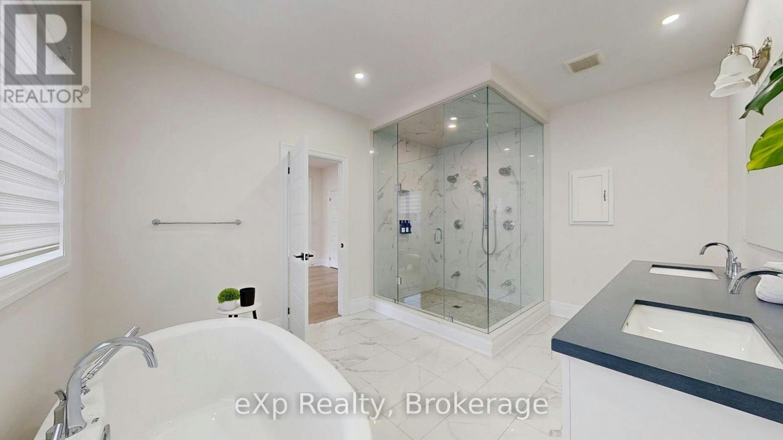 3313 Sunningdale Gardens, Oakville, ON, L6M 5K5 - 15