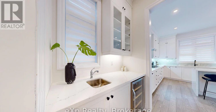 3313 Sunningdale Gardens, Oakville, ON, L6M 5K5 - 7