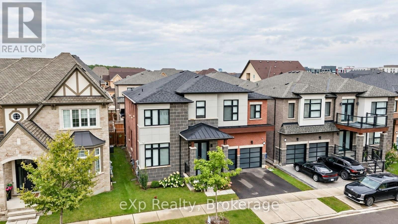 3313 Sunningdale Gardens, Oakville, ON, L6M 5K5
