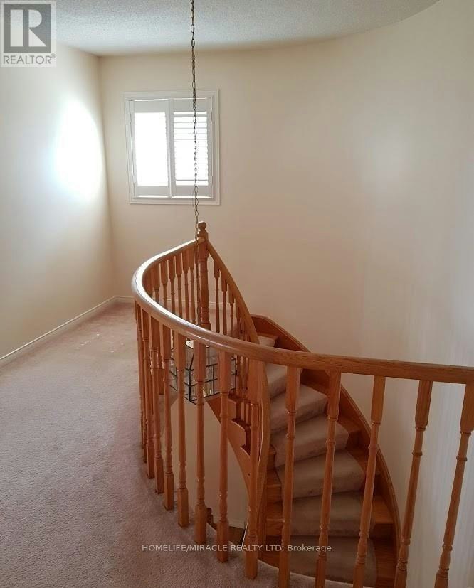 MAIN-942 Sandcliff Drive, Oshawa, ON, L1K 2C9 - 9