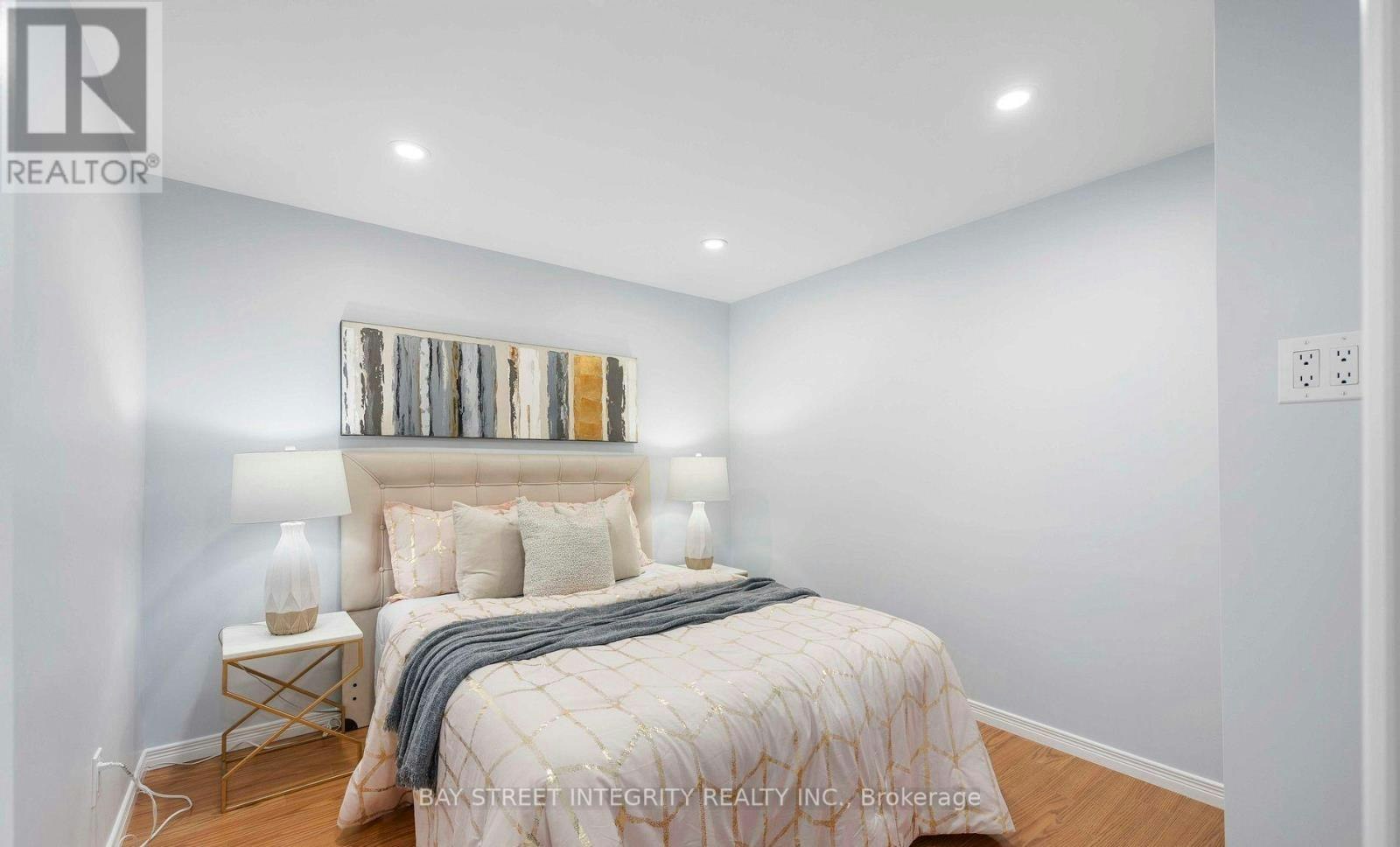 22 Dunbar Crescent, Markham, ON, L3R 6W8 - 17