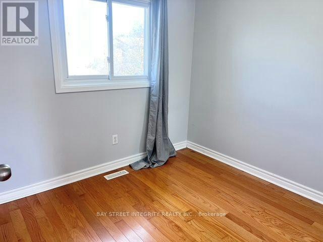 22 Dunbar Crescent, Markham, ON, L3R 6W8 - 13