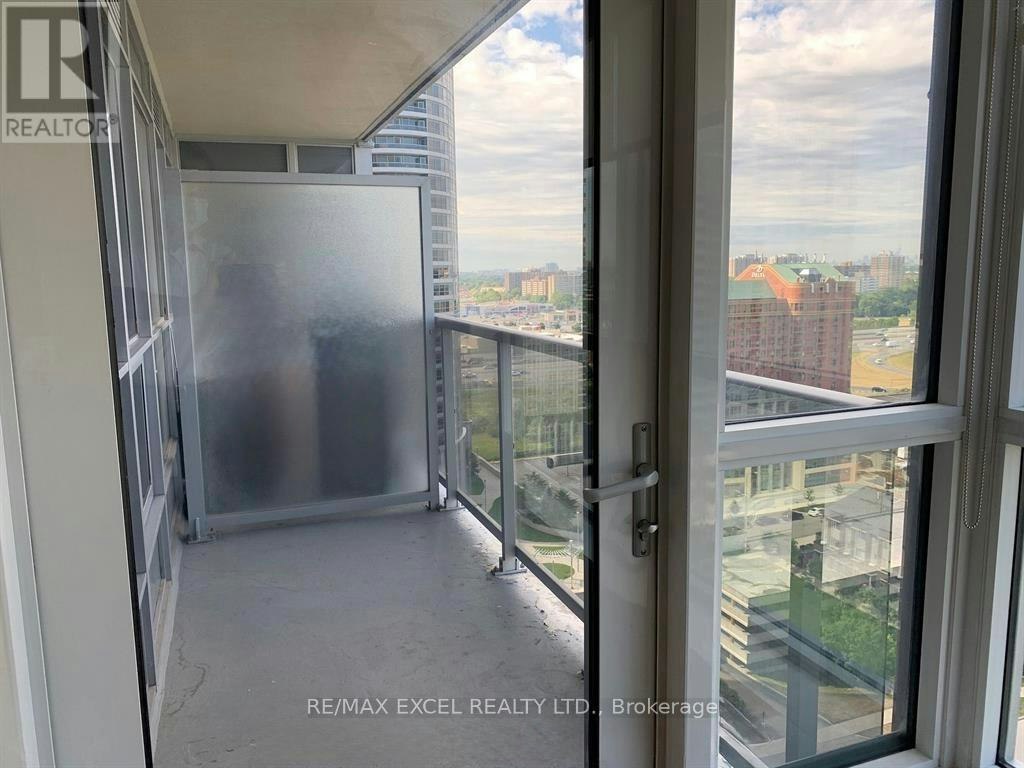 1806-151 Village Green Square, Toronto, ON, M1S 0K5 - 3