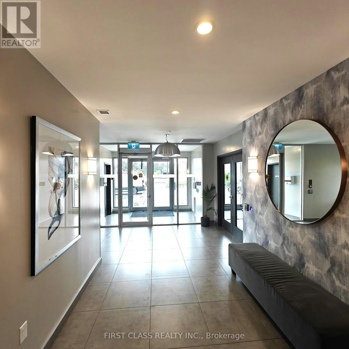 808-716 Main Street E, Milton, ON, L9T 0K9 - 4