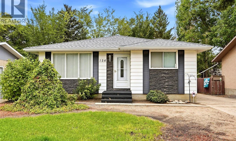 154 Sangster Boulevard