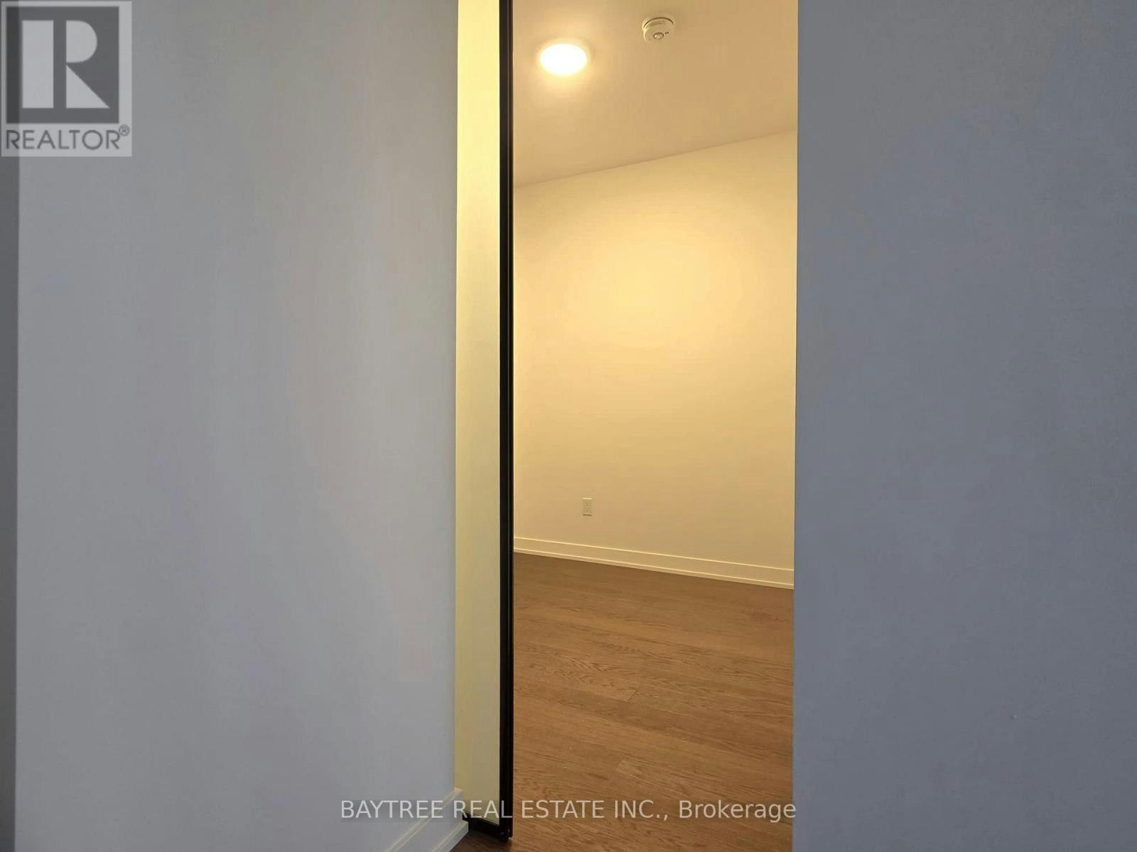 1515-89 Montclair Avenue, Toronto, ON, M5P 0A9 - 8