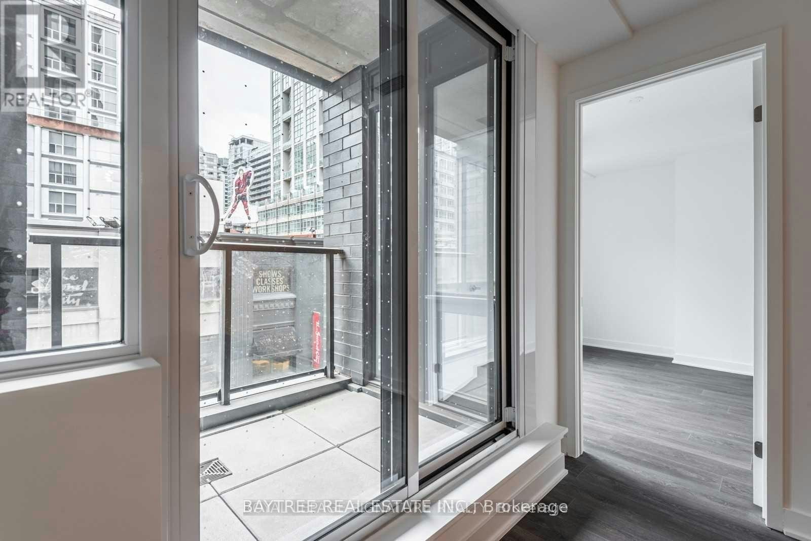 518-115 Blue Jays Way, Toronto, ON, M5V 0N4 - 7