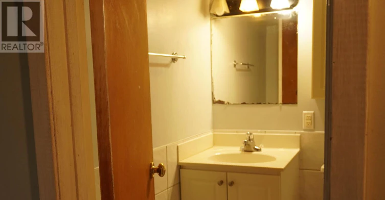 BASEMENT-12 Coniston Road, Toronto, ON, M1L 2J7 - 7