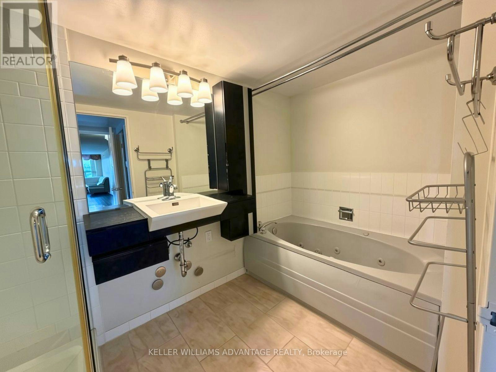 1022-7905 Bayview Avenue, Markham, ON, L3T 7N3 - 20