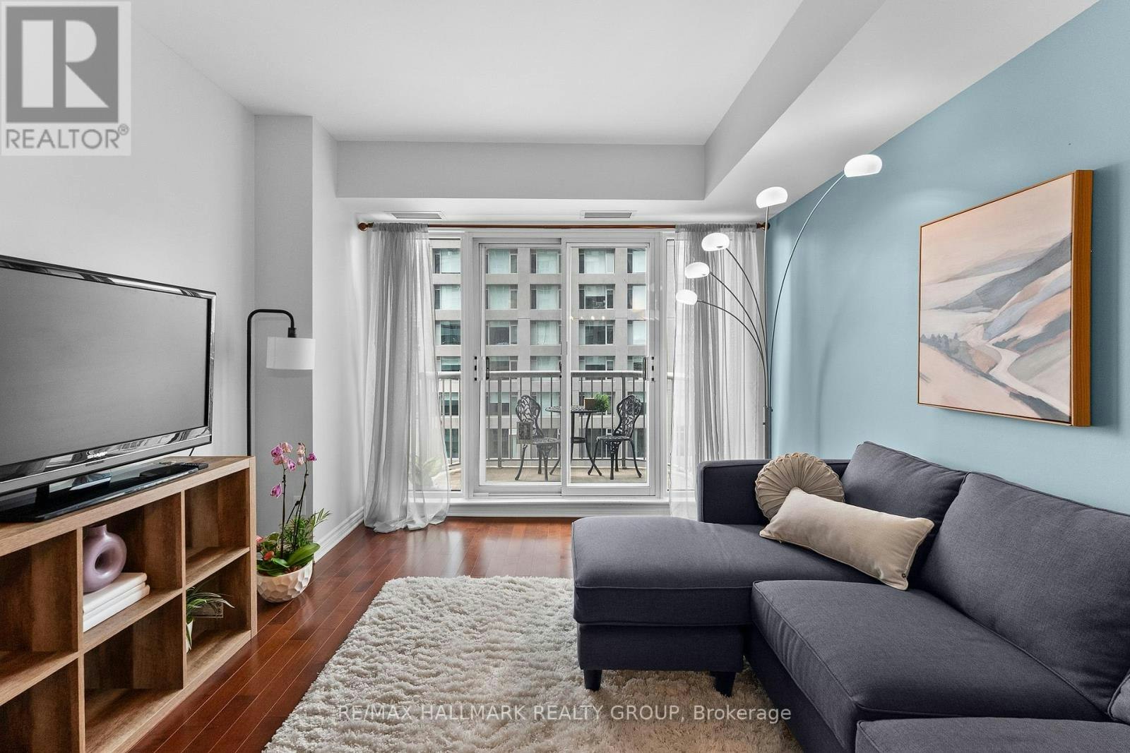 1702-200 Rideau Street, Ottawa, ON, K1N 5Y1 - 23