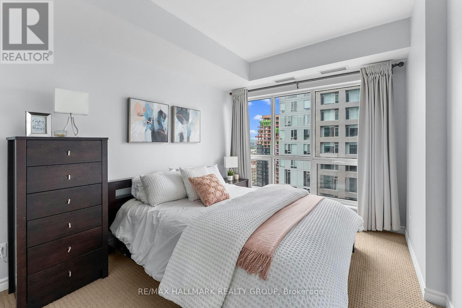 1702-200 Rideau Street, Ottawa, ON, K1N 5Y1 - 31