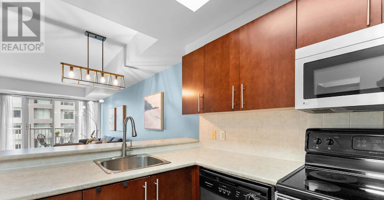 1702-200 Rideau Street, Ottawa, ON, K1N 5Y1 - 15