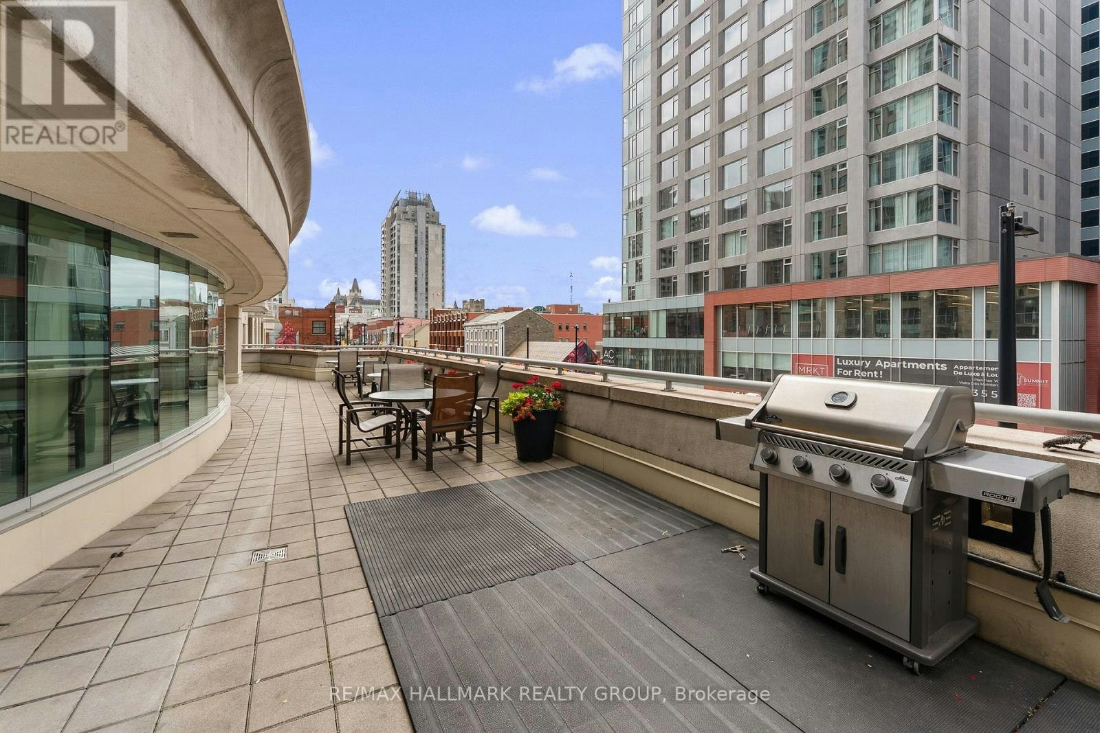 1702-200 Rideau Street, Ottawa, ON, K1N 5Y1 - 36