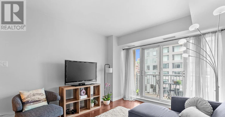 1702-200 Rideau Street, Ottawa, ON, K1N 5Y1 - 24