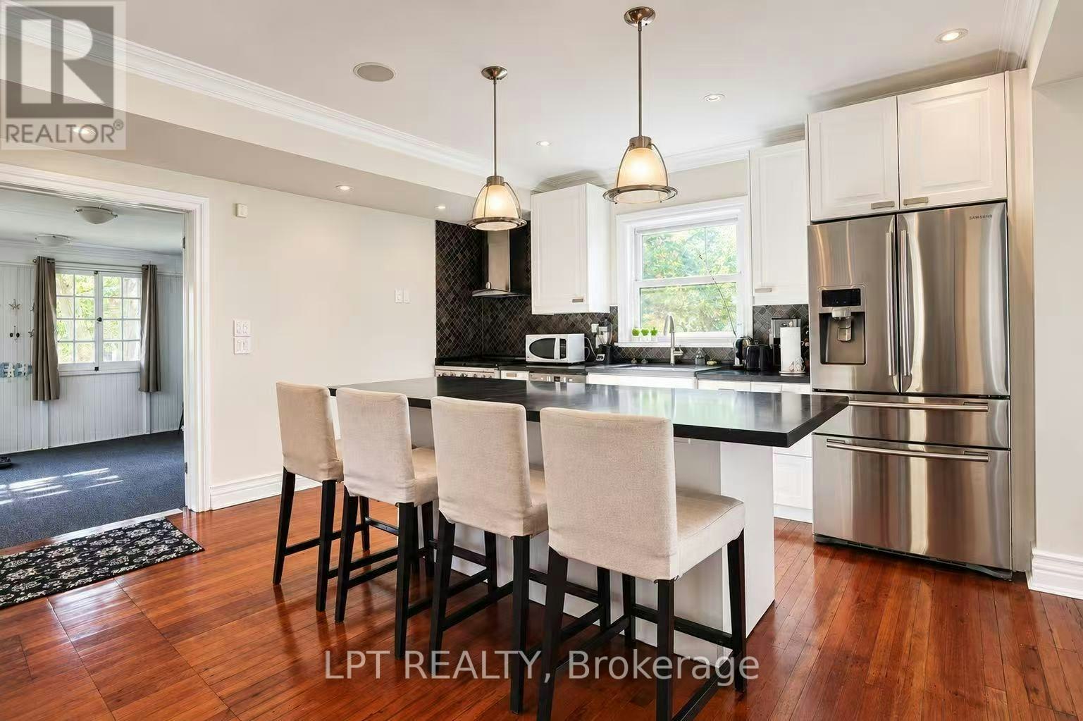 212 Cameron Crescent, Georgina, ON, L4P 3T6 - 6