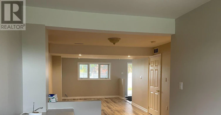 20215 Woodbine Avenue, East Gwillimbury, ON, L0G 1R0 - 11