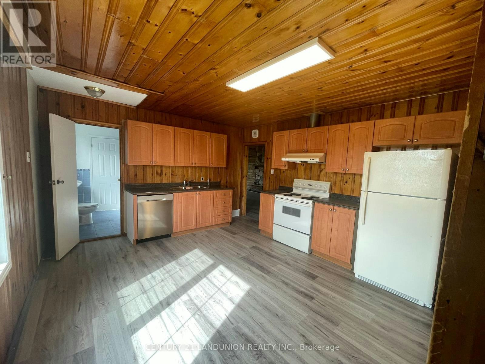 20215 Woodbine Avenue, East Gwillimbury, ON, L0G 1R0 - 14