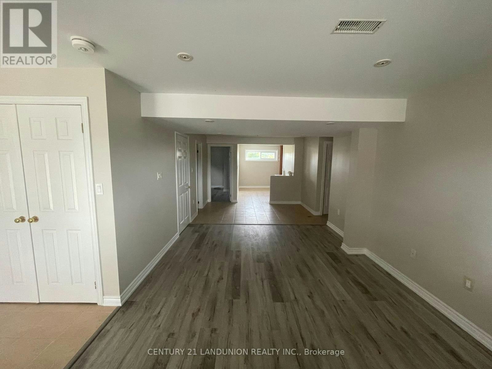 20215 Woodbine Avenue, East Gwillimbury, ON, L0G 1R0 - 7