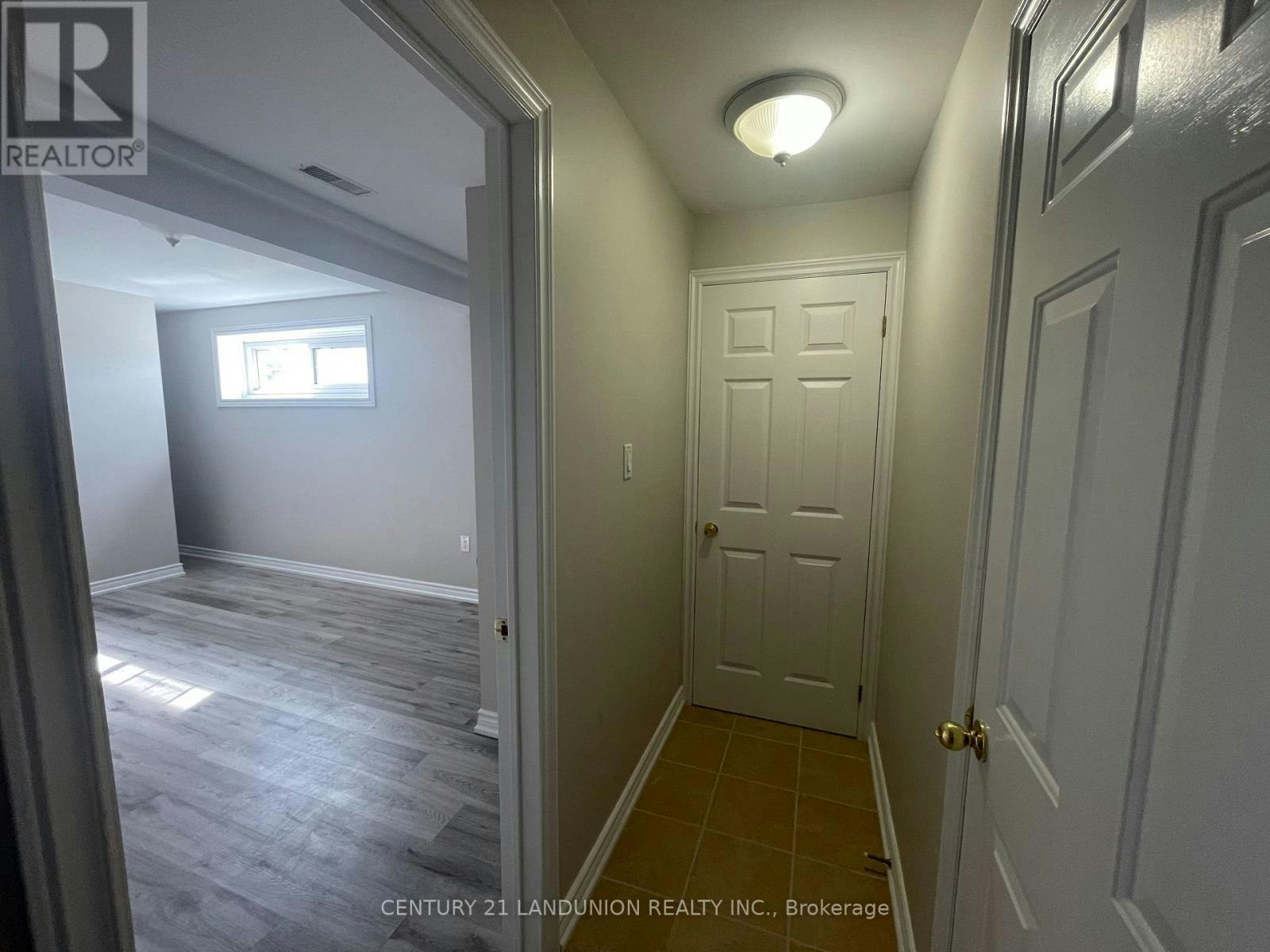 20215 Woodbine Avenue, East Gwillimbury, ON, L0G 1R0 - 13