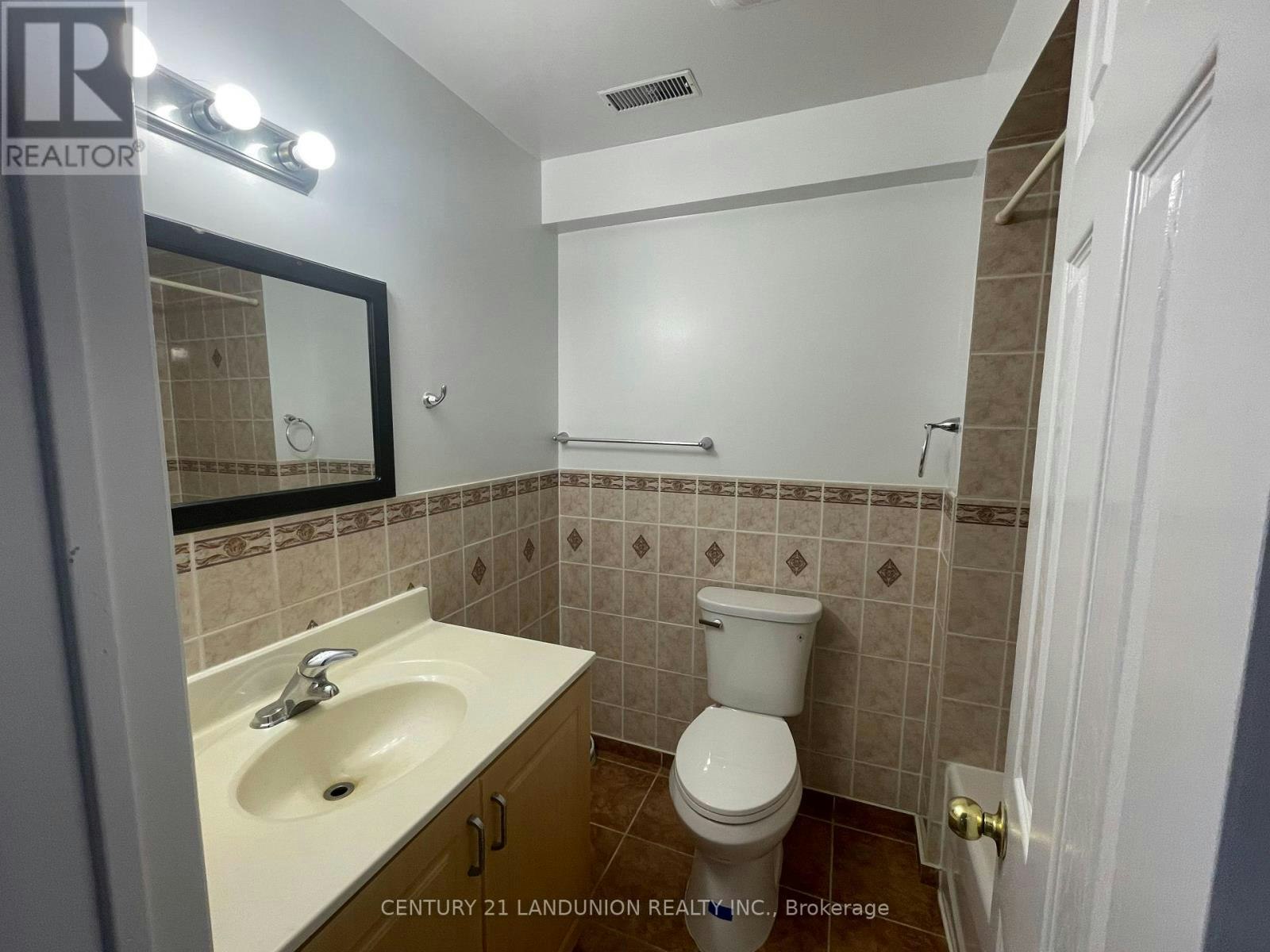 20215 Woodbine Avenue, East Gwillimbury, ON, L0G 1R0 - 8
