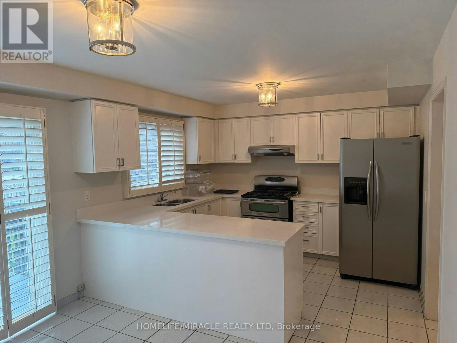 MAIN-5889 River Grove Avenue, Mississauga, ON, L5M 4W2 - 8