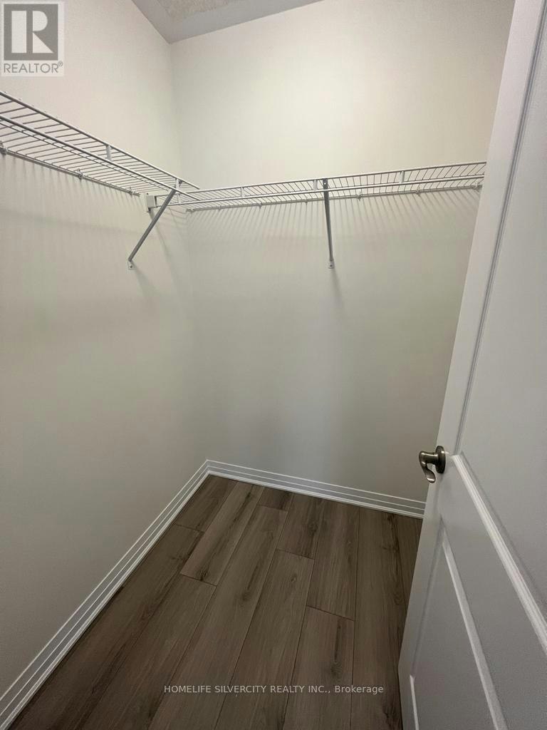 25 Isherwood Avenue, Cambridge, ON, N1R 0E2 - 12