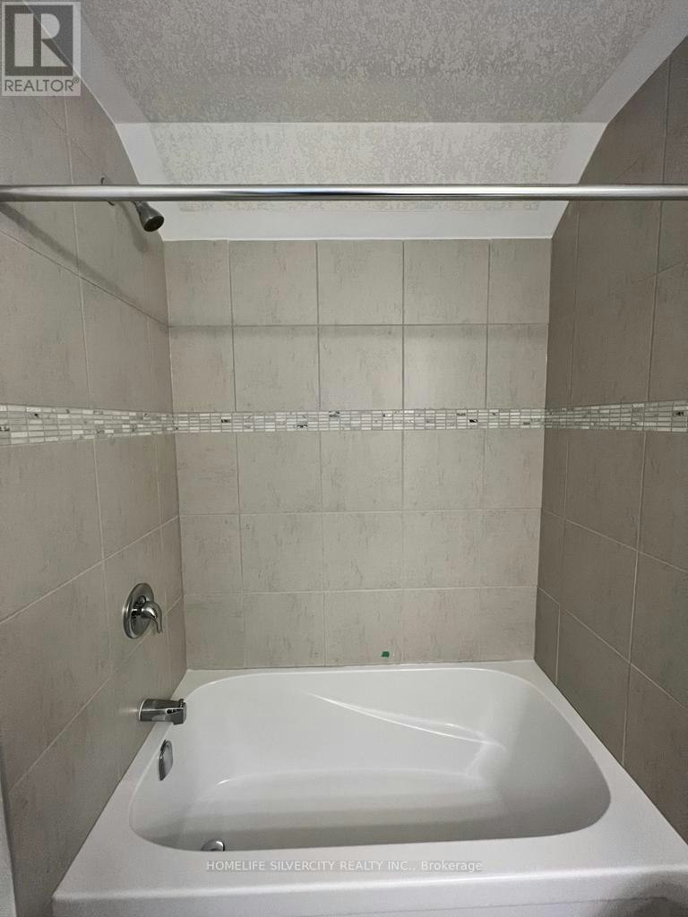 25 Isherwood Avenue, Cambridge, ON, N1R 0E2 - 19