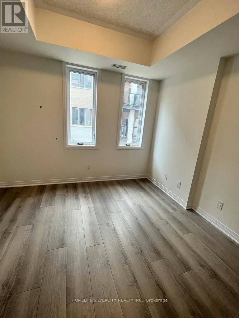 25 Isherwood Avenue, Cambridge, ON, N1R 0E2 - 13
