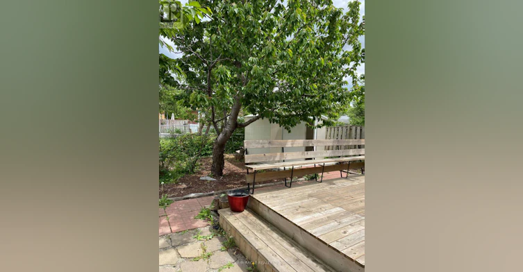 6856 Darcel Avenue, Mississauga, ON, L4T 2W5 - 19