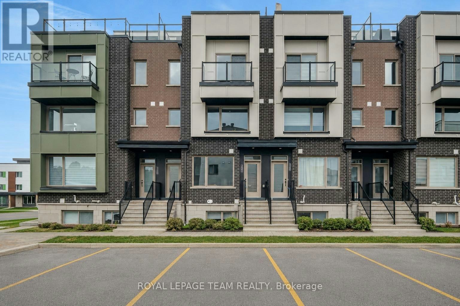 507 Takamose Private, Ottawa, ON, K1K 5A5