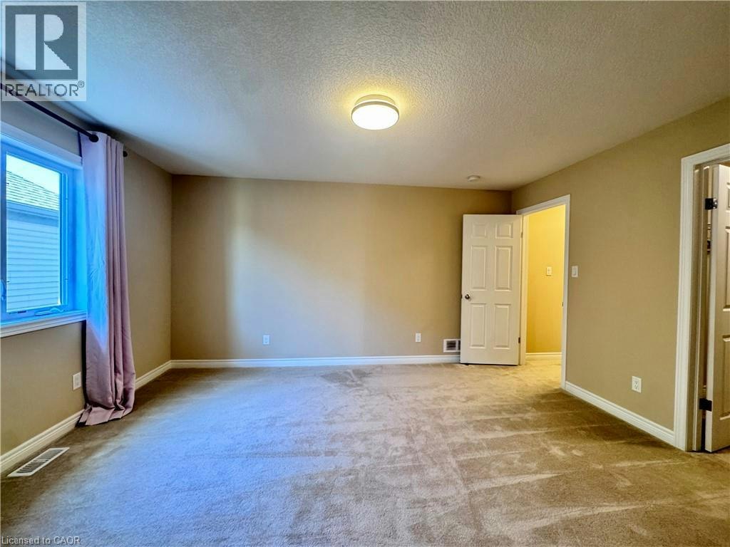 503 Walking Fern Court, Waterloo, ON, N2V 0B8 - 35