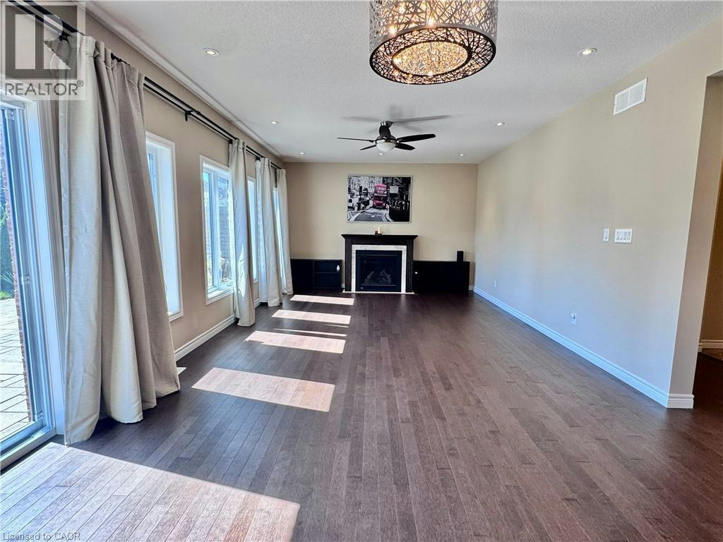 503 Walking Fern Court, Waterloo, ON, N2V 0B8 - 18