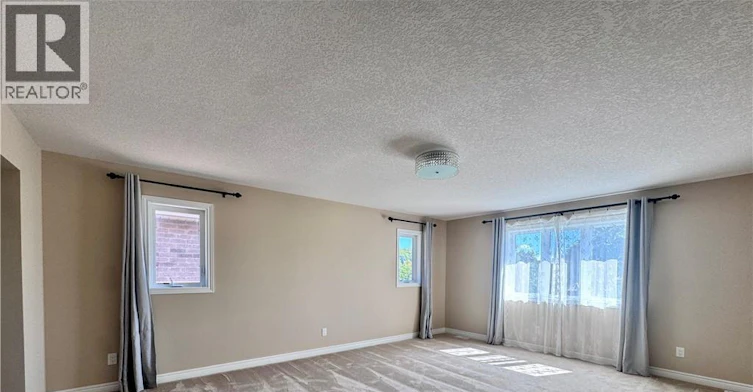 503 Walking Fern Court, Waterloo, ON, N2V 0B8 - 31
