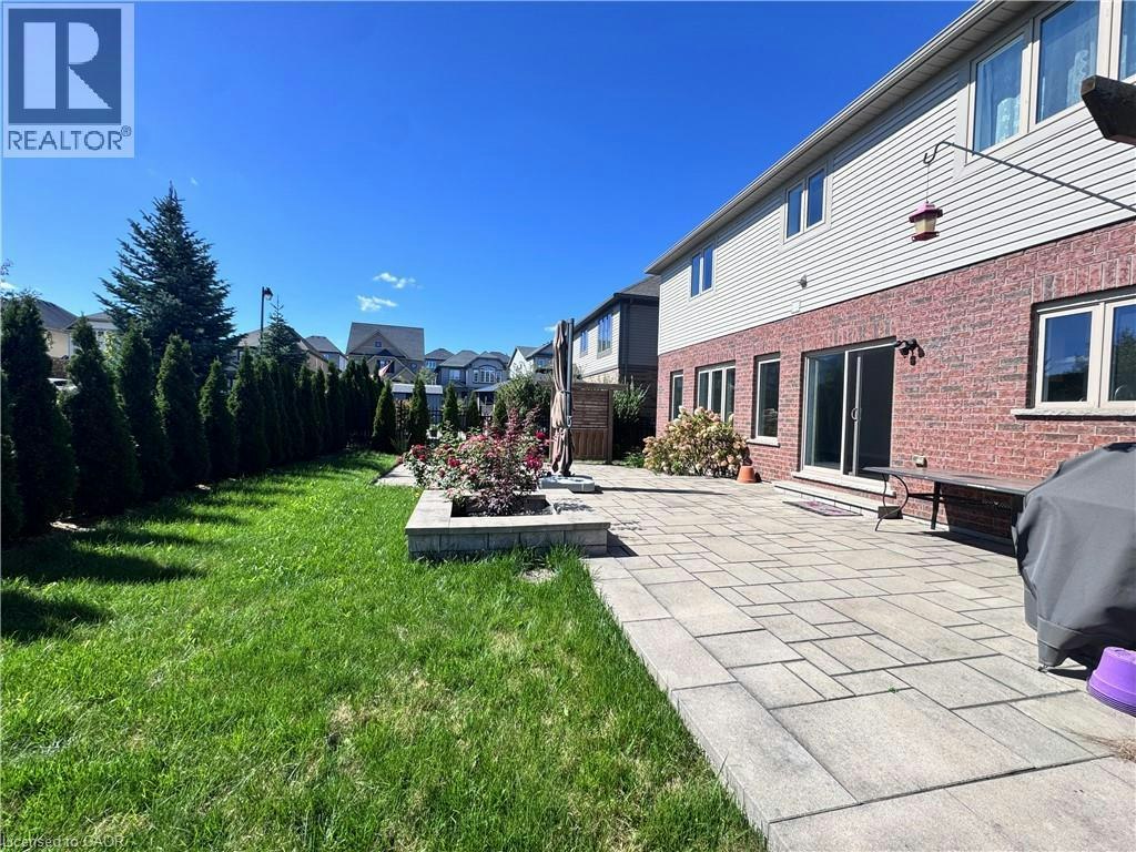 503 Walking Fern Court, Waterloo, ON, N2V 0B8 - 49