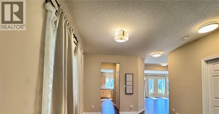 503 Walking Fern Court, Waterloo, ON, N2V 0B8 - 8