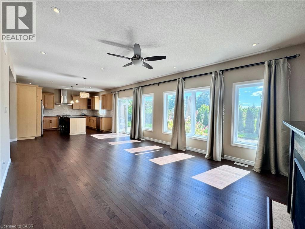 503 Walking Fern Court, Waterloo, ON, N2V 0B8 - 21