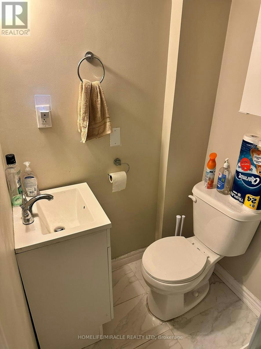 1476 Cawthra Road, Mississauga, ON, L5G 4L2 - 6