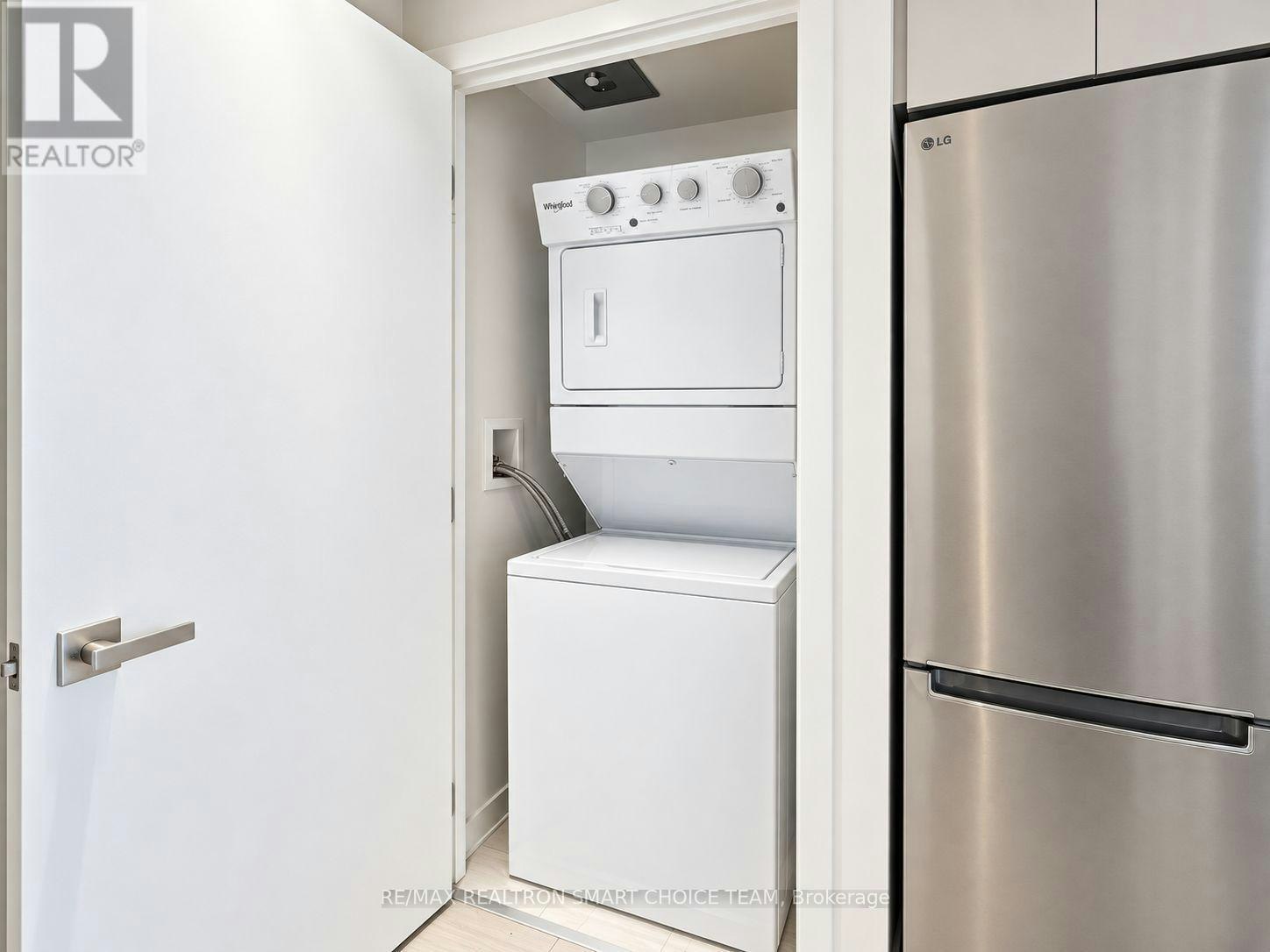 427-31 Tippett Road, Toronto, ON, M3H 0C8 - 9