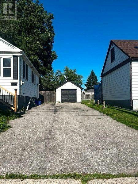373 Drew Street, Oshawa, ON, L1H 5B4 - 8