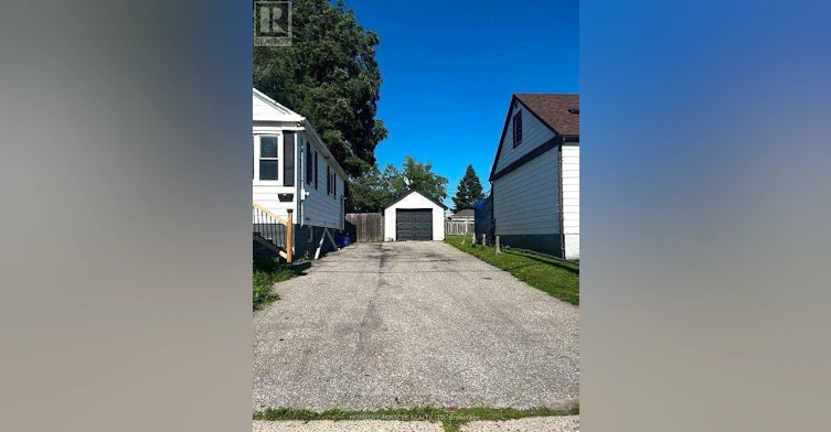373 Drew Street, Oshawa, ON, L1H 5B4 - 8