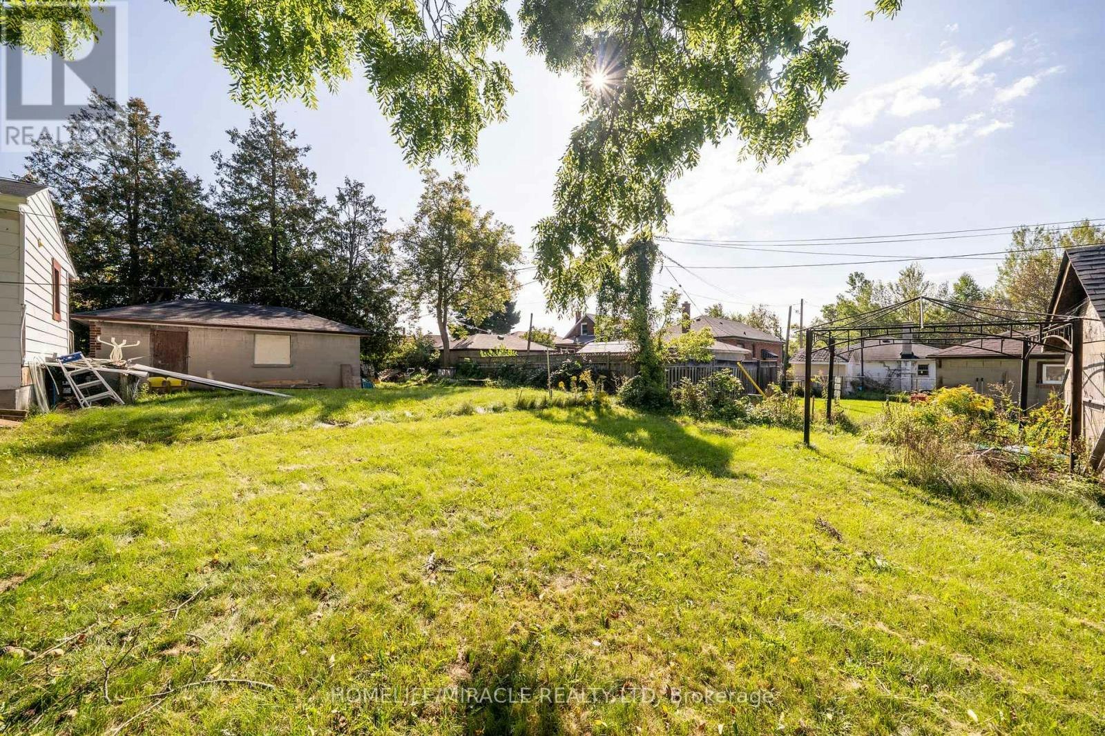 373 Drew Street, Oshawa, ON, L1H 5B4 - 10