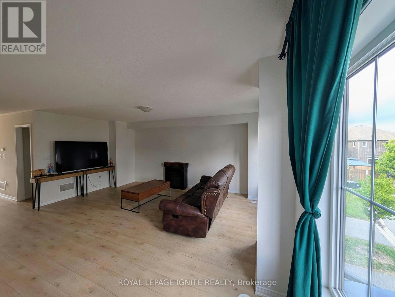 92 Jerome Way, Clarington, ON, L1C 7G9 - 5
