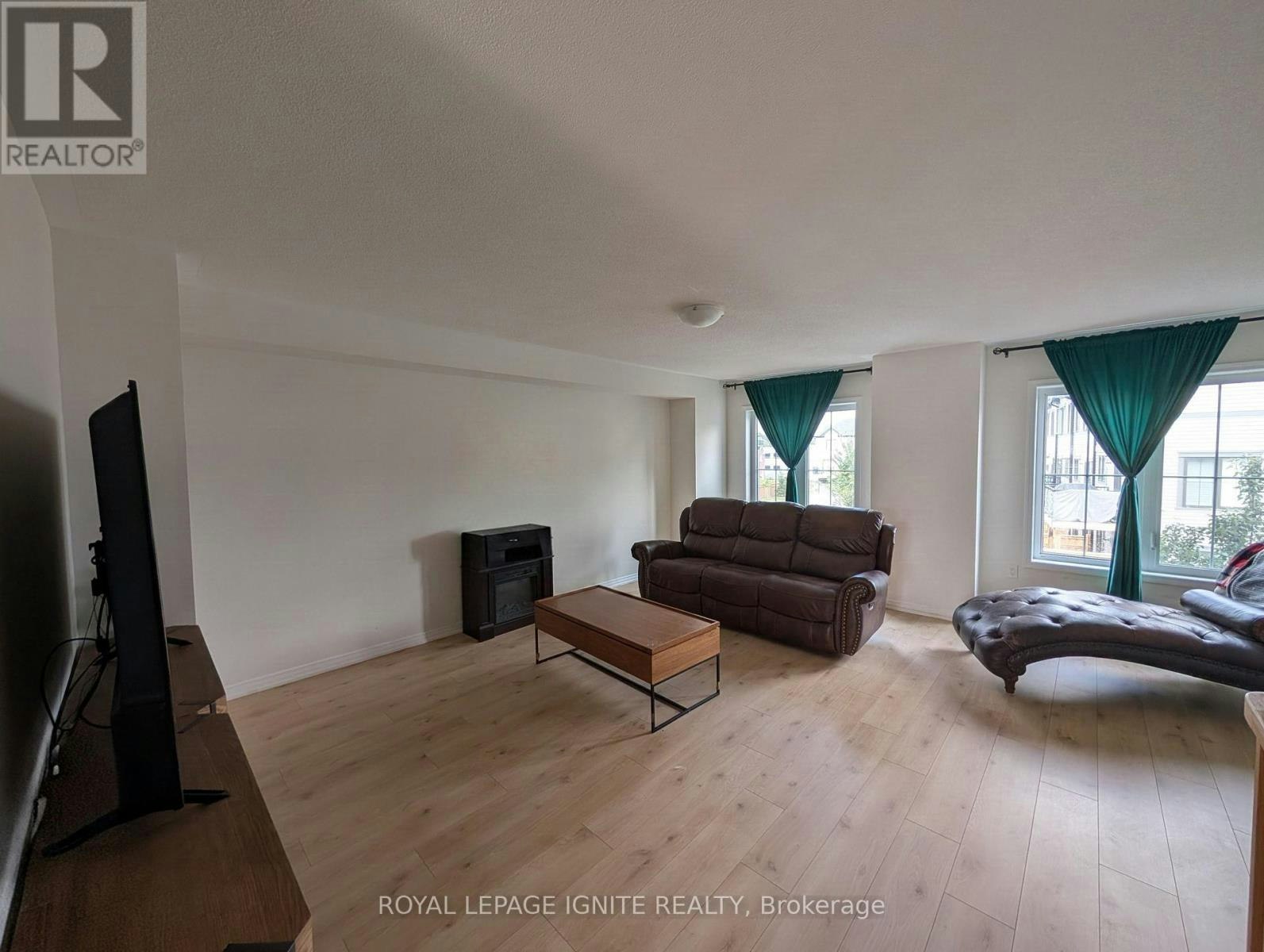 92 Jerome Way, Clarington, ON, L1C 7G9 - 6