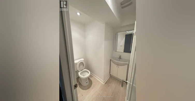 BSMT-53 Froud Drive, Richmond Hill, ON, L4S 0C6 - 4