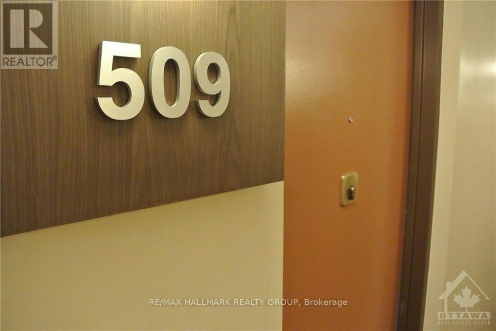 509-50 Burnside Avenue, Ottawa, ON, K1Y 2M2 - 3
