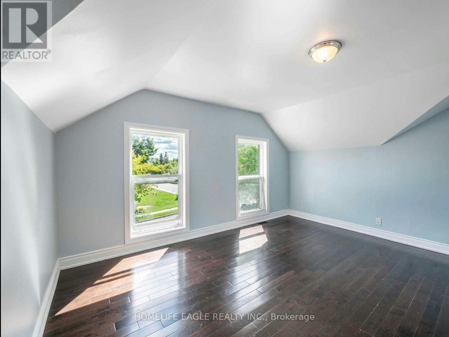 MAIN-87 Simcoe Road, Bradford West Gwillimbury, ON, L3Z 2A7 - 5